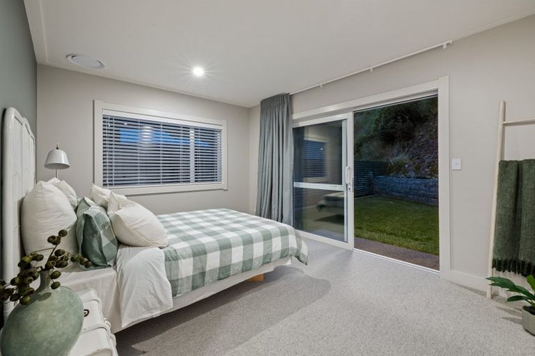 Photo of property in 71 Oak Road, Poraiti, Napier, 4112