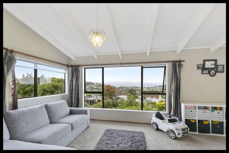 Photo of property in 37 Baroda Street, Khandallah, Wellington, 6035