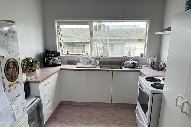 Photo of property in 43a Tasman Street, Mount Cook, Wellington, 6021