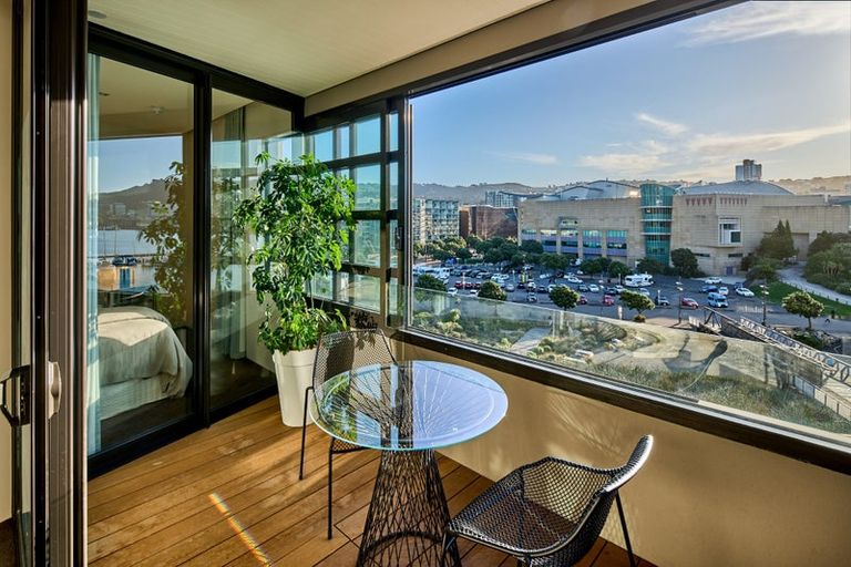 Photo of property in Chaffers Dock, 401/22 Herd Street, Te Aro, Wellington, 6011
