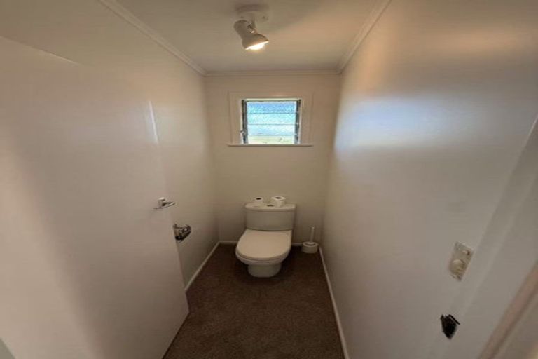 Photo of property in 29 Arrow Road, Forrest Hill, Auckland, 0620