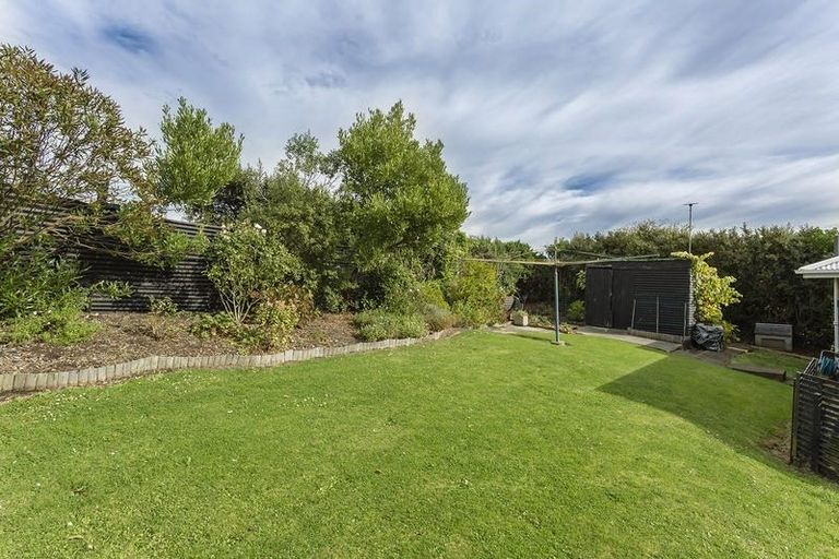 Photo of property in 21 Scotland Terrace, Green Island, Dunedin, 9018