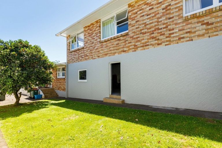 Photo of property in 115 Pendarves Street, New Plymouth, 4312