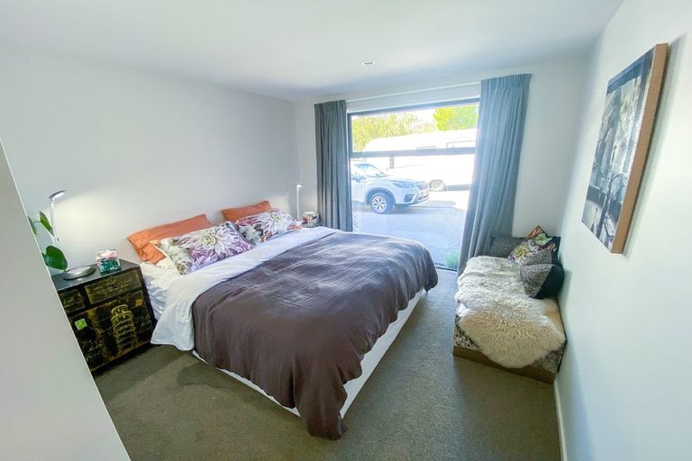 Photo of property in 48 Stratford Drive, Mount Pisa, Cromwell, 9383