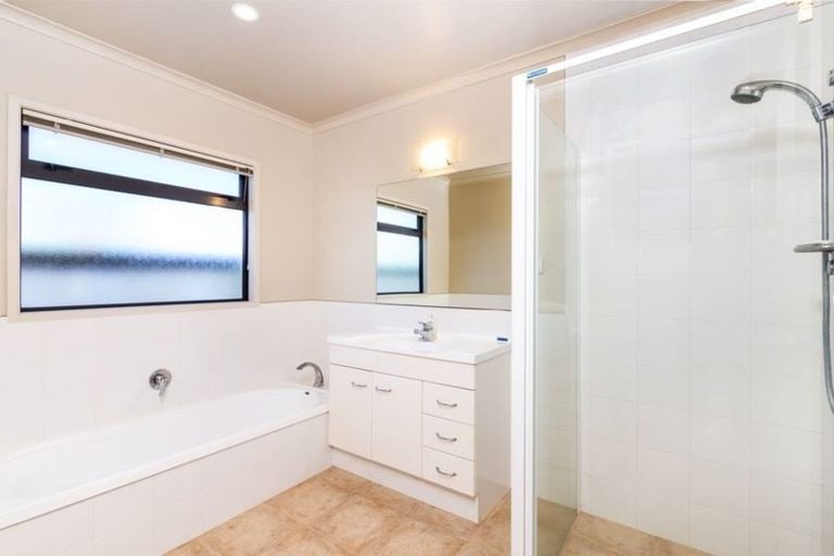 Photo of property in 29 Acacia Bay Road, Nukuhau, Taupo, 3330