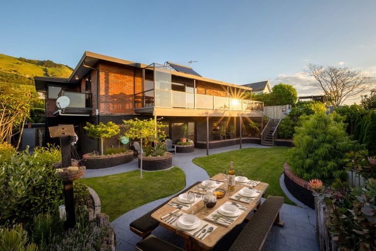 Photo of property in 18 Avonbank Place, Marybank, Nelson, 7010