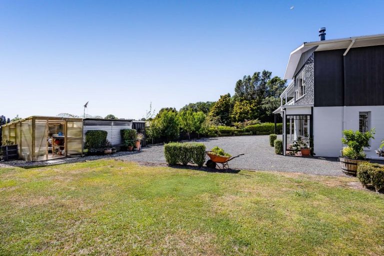 Photo of property in 31 Whakapaki Street, Urenui, 4375