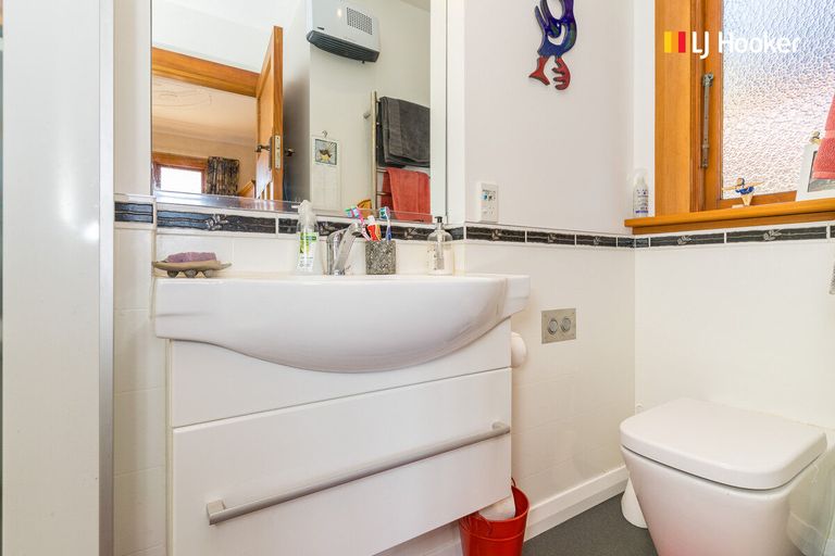 Photo of property in 63 Albert Street, Saint Clair, Dunedin, 9012