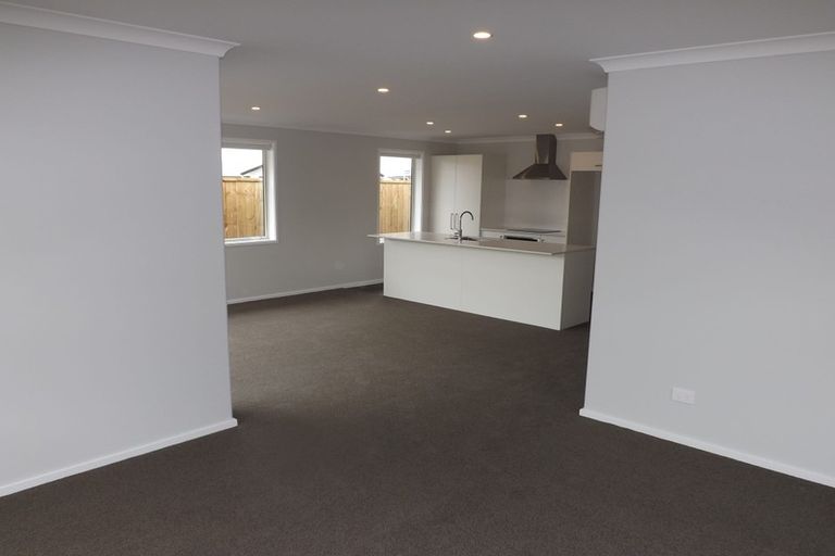 Photo of property in 4 Gold Lane, Papamoa, 3118