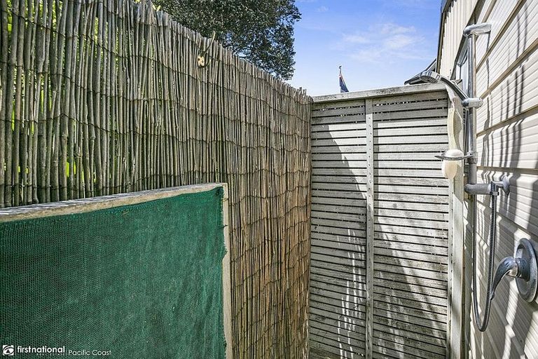 Photo of property in 17 Palm Grove, Waihi Beach, 3611