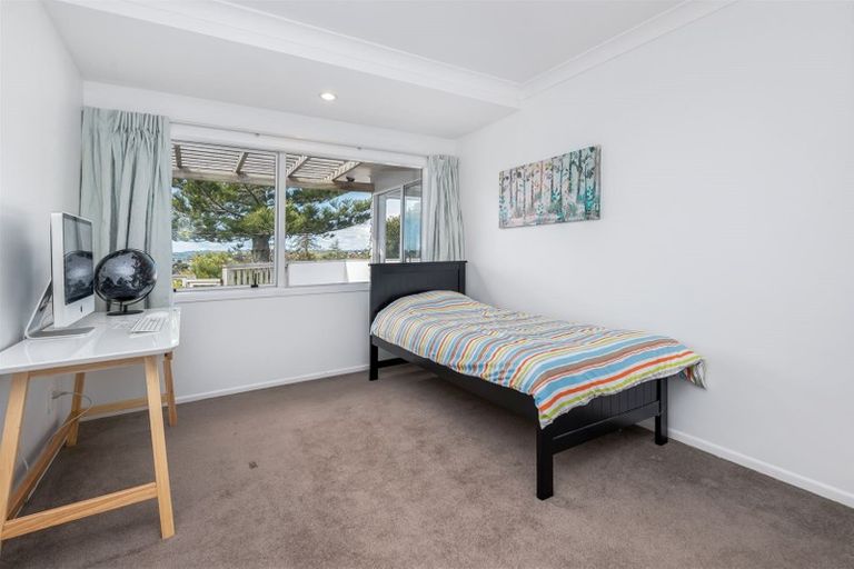 Photo of property in 80 Alexander Street, Cockle Bay, Auckland, 2014