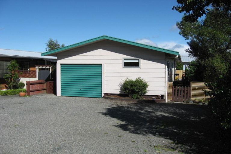 Photo of property in 2/184 Tahunanui Drive, Tahunanui, Nelson, 7011