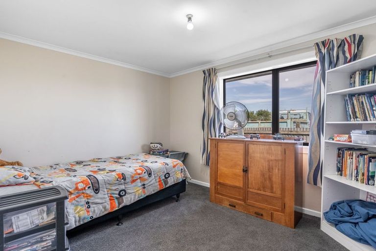Photo of property in 31 Chesney Place, Heidelberg, Invercargill, 9812