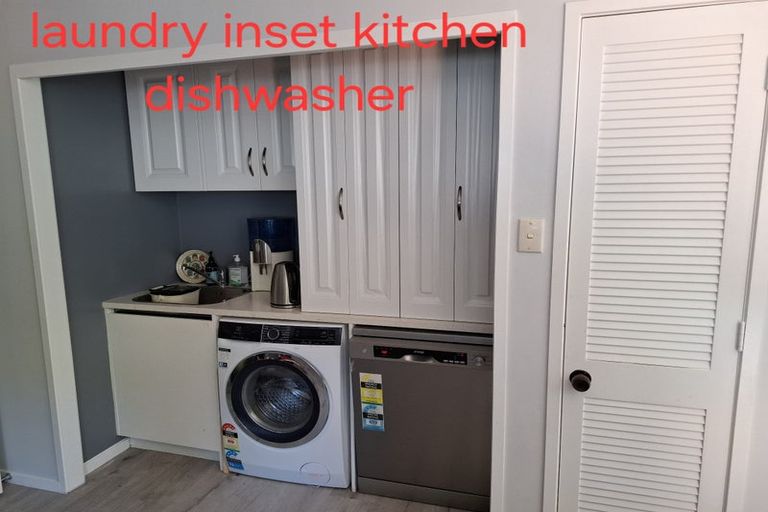 Photo of property in 1/64 Carlisle Road, Browns Bay, Auckland, 0630