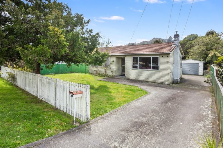 Photo of property in 49 Main Road, Wainuiomata, Lower Hutt, 5014