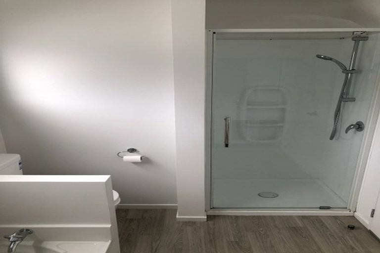 Photo of property in 8a Alister Way, Churton Park, Wellington, 6037