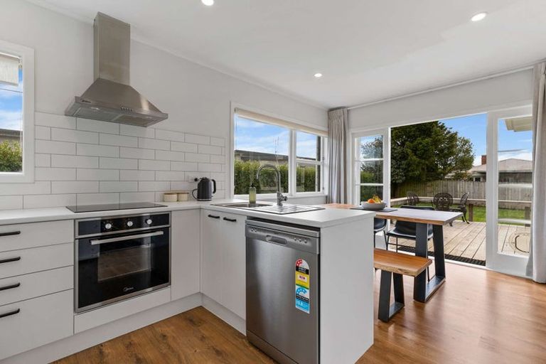 Photo of property in 5a Church Street, Tuakau, 2121