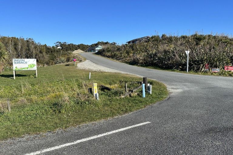 Photo of property in 37 Takutai Terrace, Ruatapu, 7883