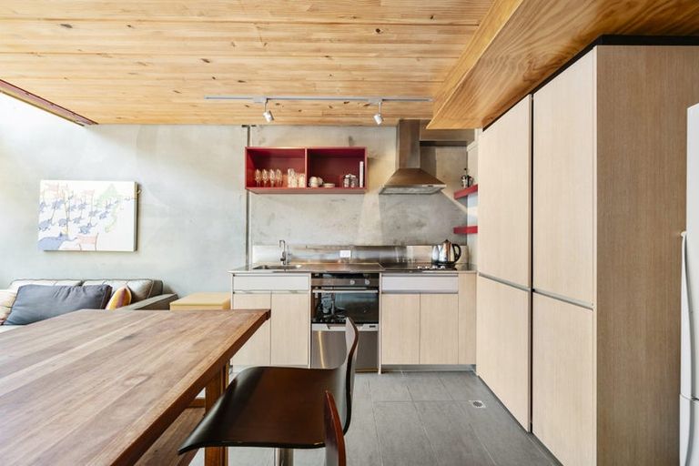 Photo of property in Tattoo Apartments, 7/42 Abel Smith Street, Te Aro, Wellington, 6011