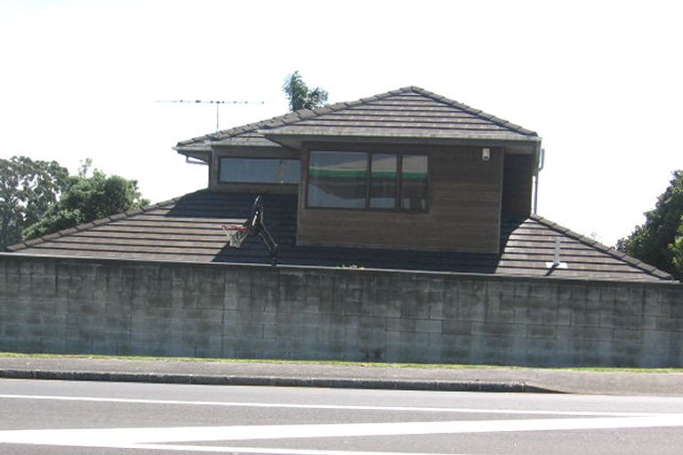 Photo of property in 2/173 Mokoia Road, Birkenhead, Auckland, 0626