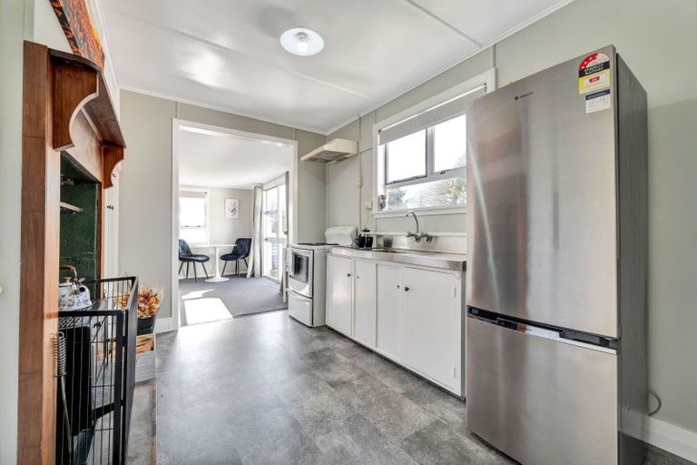 Photo of property in 114 Hamlet Street, Stratford, 4332