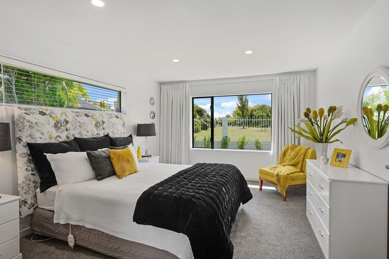 Photo of property in 5 Chilwell Place, Halswell, Christchurch, 8025