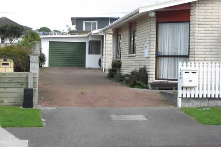 Photo of property in 2/117 Hine Street, New Plymouth, 4310