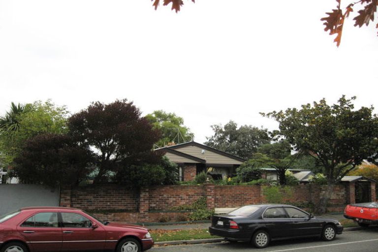 Photo of property in 157 Yaldhurst Road, Sockburn, Christchurch, 8042