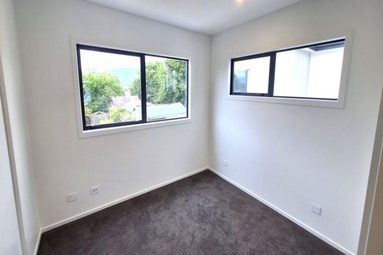 Photo of property in 6/104 Martin Street, Wallaceville, Upper Hutt, 5018