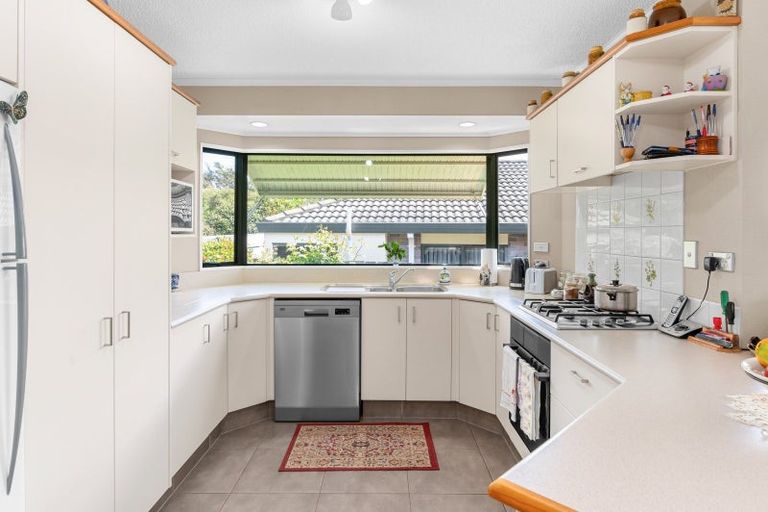 Photo of property in 11 Ben Lomond Place, Nawton, Hamilton, 3200