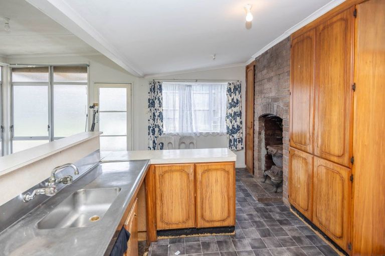 Photo of property in 28 Hakanoa Street, Huntly, 3700