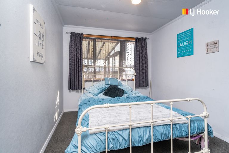 Photo of property in 26 Tomkins Street, Green Island, Dunedin, 9018