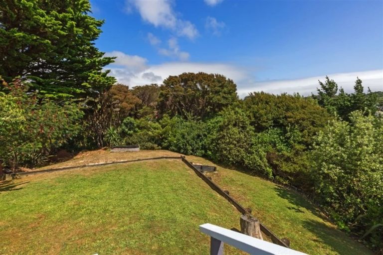 Photo of property in 10 Venus Place, Whitby, Porirua, 5024