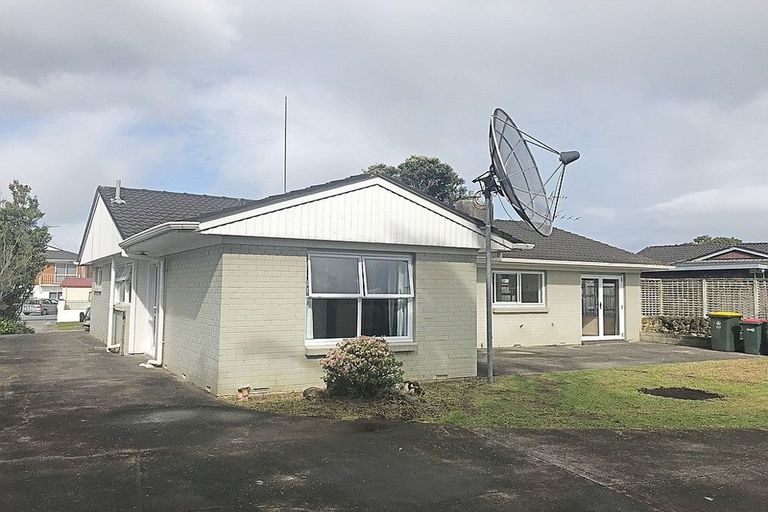 Photo of property in 11 Walworth Avenue, Pakuranga Heights, Auckland, 2010