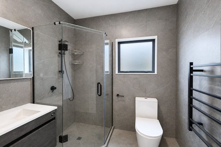 Photo of property in 5 Pilot Drive, Hobsonville, Auckland, 0616