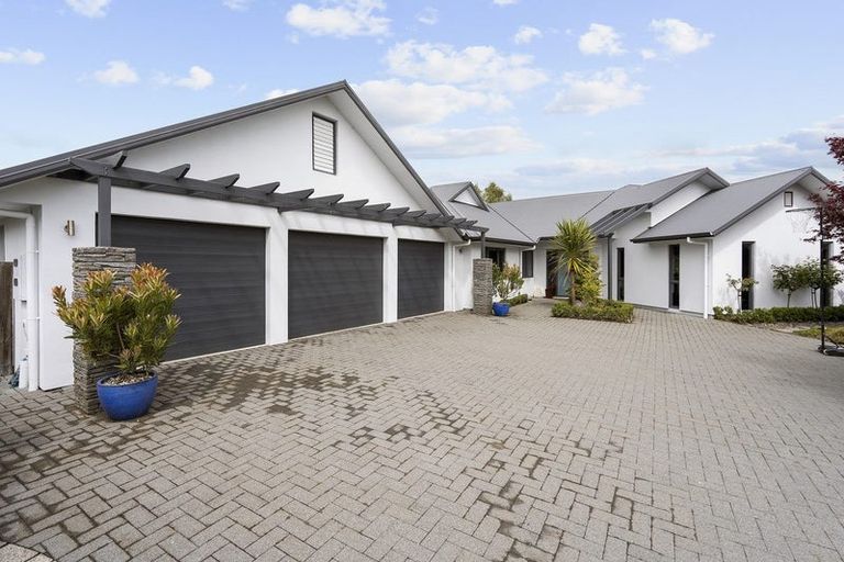 Photo of property in 10 Damio Place, Cambridge, 3434