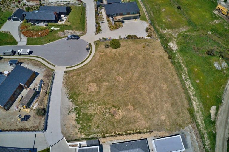 Photo of property in 10 Red Deer Rise, Kelvin Heights, Queenstown, 9300