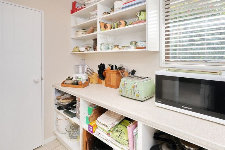 Photo of property in 42 Seadown Crescent, Amberley, 7410