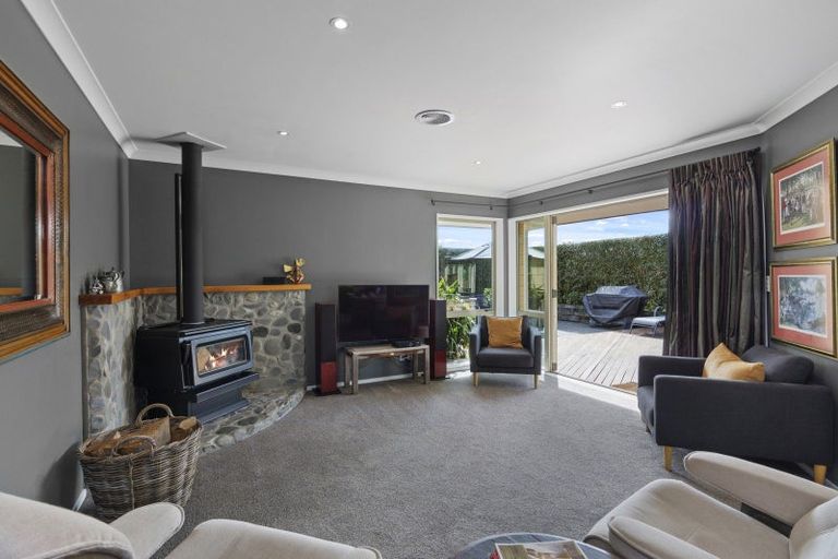 Photo of property in 152 Horndon Street, Darfield, 7510