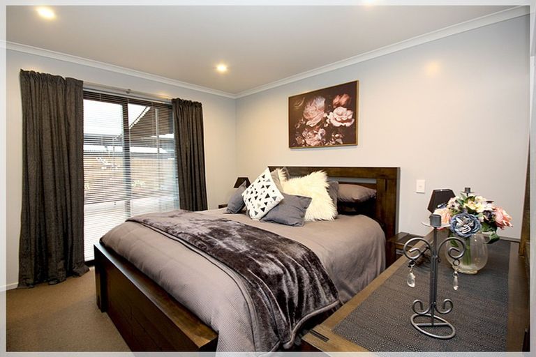 Photo of property in 15 Forbes Road, Foxton Beach, Foxton, 4815