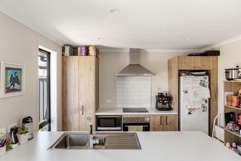 Photo of property in 22 Bridle Way, Omokoroa, 3114