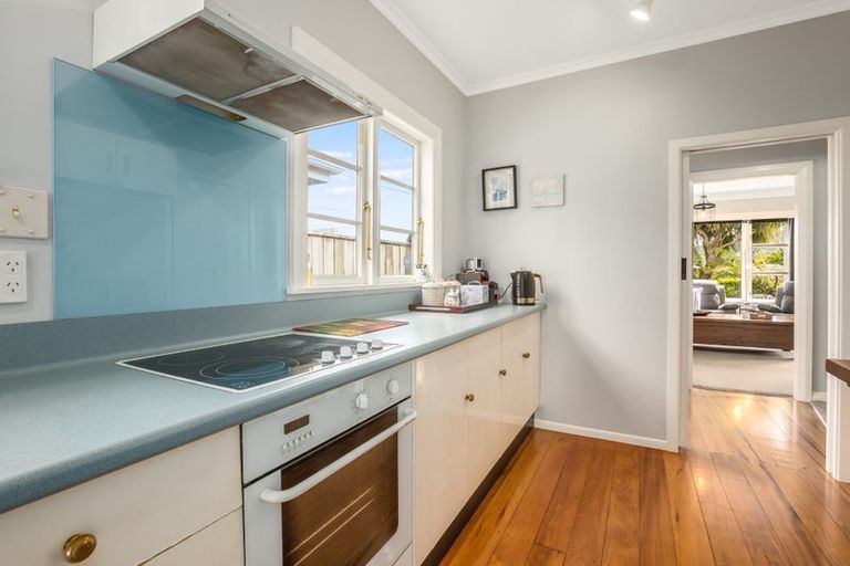 Photo of property in 26 Pembroke Road, Northland, Wellington, 6012