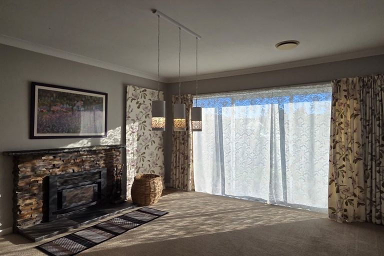 Photo of property in 22 Ashbourne Street, Burnside, Christchurch, 8053