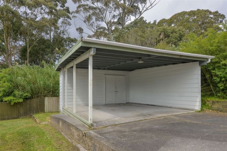 Photo of property in 50 Riserra Drive, Ranui, Auckland, 0612