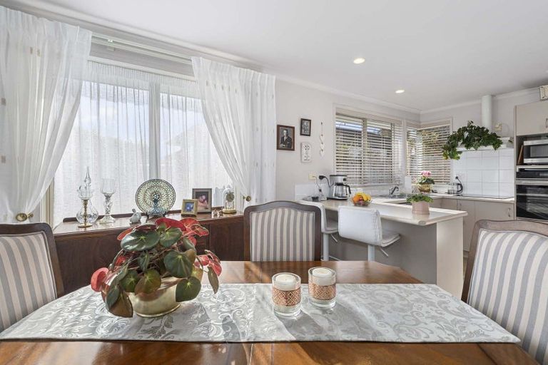 Photo of property in 38 Brackenburn Drive, Ohauiti, Tauranga, 3112