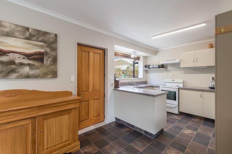 Photo of property in 8 Hodgson Street, Wakefield, 7025