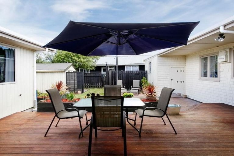 Photo of property in 1/143 Tauhara Road, Tauhara, Taupo, 3330