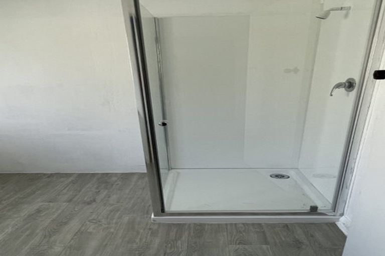 Photo of property in 71 Gray Avenue, Mangere East, Auckland, 2024