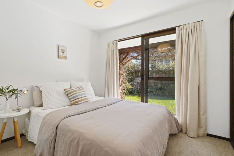 Photo of property in 1/31 Main Road, Redcliffs, Christchurch, 8081