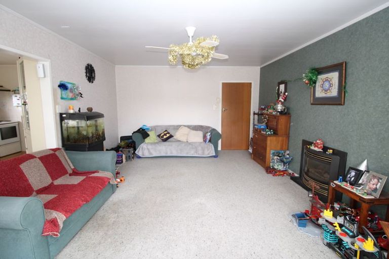 Photo of property in 16 Fenruss Street, Fairy Springs, Rotorua, 3015